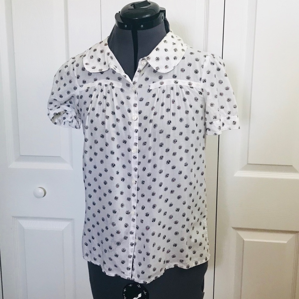 🔴CLEARANCE🔴 Size 4 H&M White Printed Top